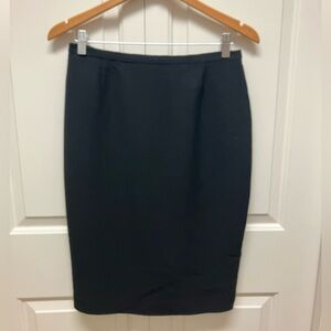 Luisa Spagnoli knee length pencil skirt, lined, black, EU 44, US 12
